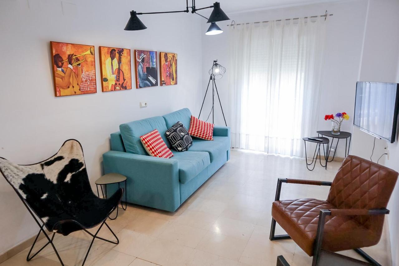 Urban Colours Sauceda VII Apartment Sevilla Bagian luar foto